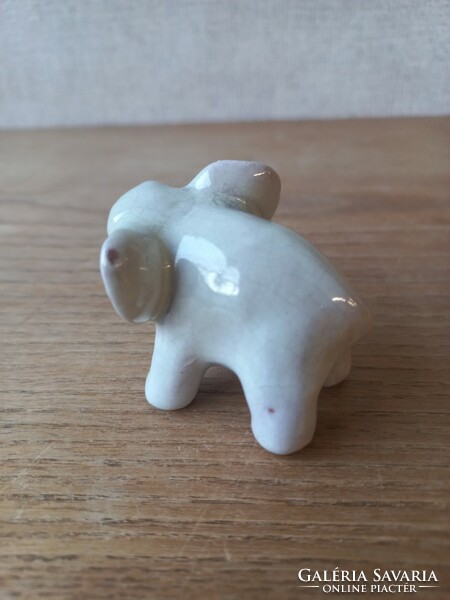 Ceramic elephant, jessepy or hopscotch