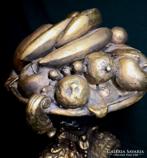Dt/369 – centerpiece/decoration full of fruits, with a baroque effect