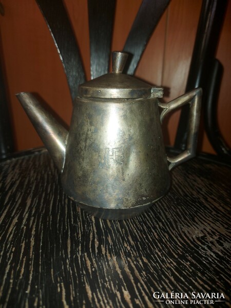 Antik teáskanna, teafőző