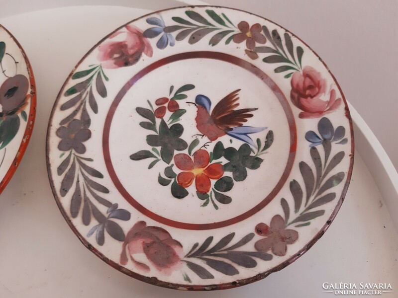 Old Raven House painted wall plates in a package