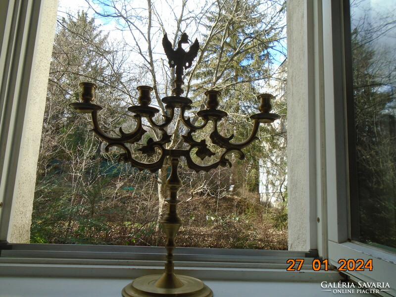18.sz Látványos bronz judaika gyertyatartó heraldikus koronás lengyel sassal