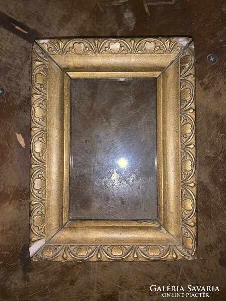 Gilded antique blondel picture frame with glass plate