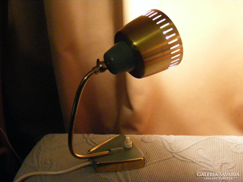 Retro Erpees asztali lámpa 60-as évek