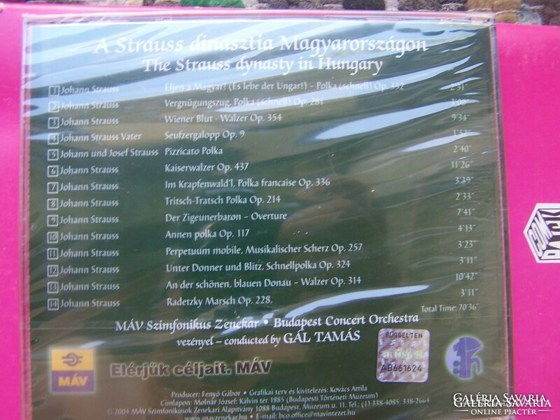 The Strauss dynasty is a cd máv symphony orchestra in Hungary. I erred with a faultless, unopened command