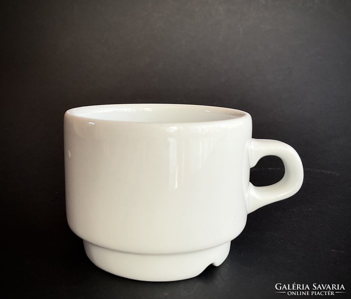Alföldi display case white uniset coffee cup mocha