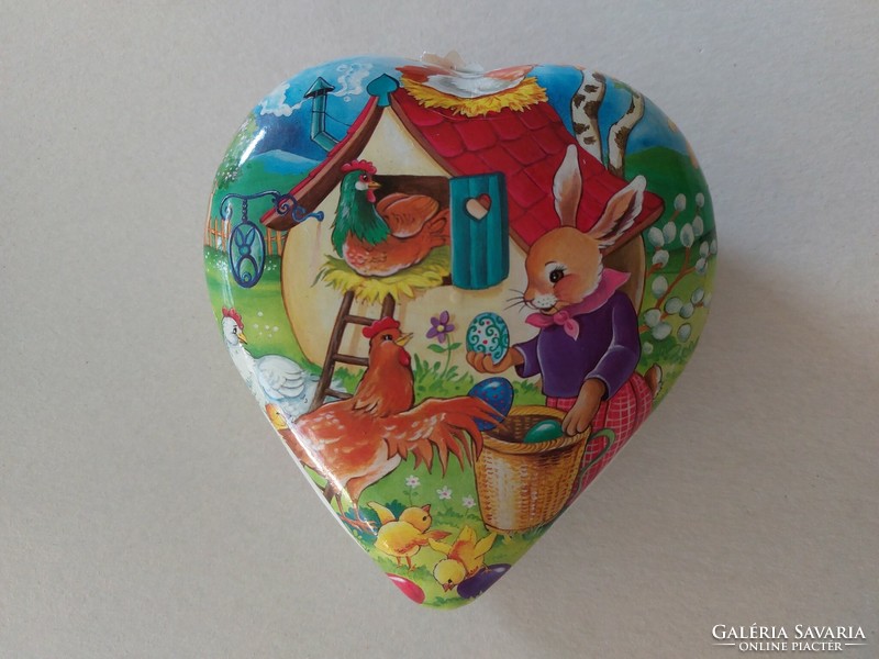 Retro Easter paper mache heart-shaped bunny box