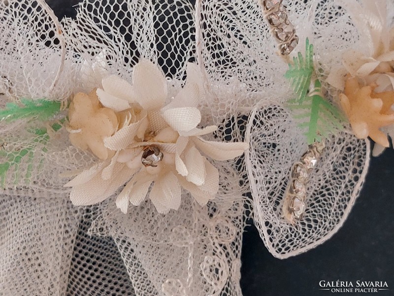 Régi menyasszonyi fejdísz vintage esküvői koszorú fátyollal