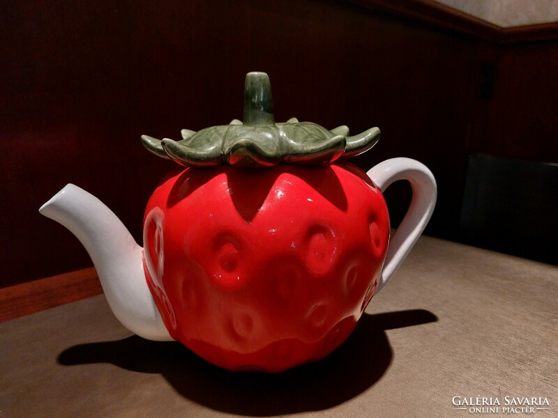 Cheerful strawberry teapot, large