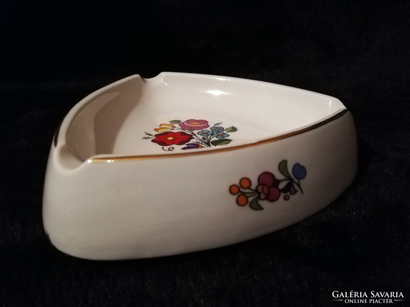 Porcelain ashtray from Kalocsa