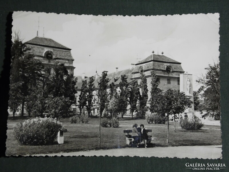 Postcard, pope, view of Esterházy Castle, park detail, heroic monument