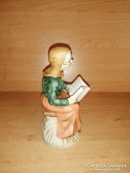 Biscuit porcelain reading aunt with cat figure 15 cm (po-1)