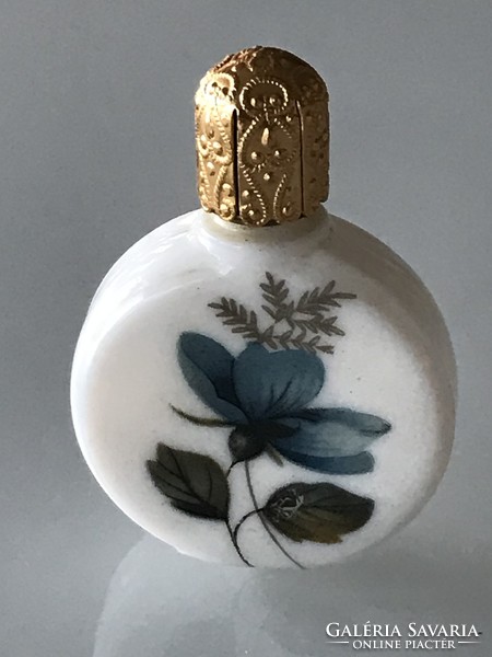 Mini perfume bottle, 5 cm high, 3.5 cm diameter