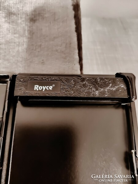 Royce metal cigarette case