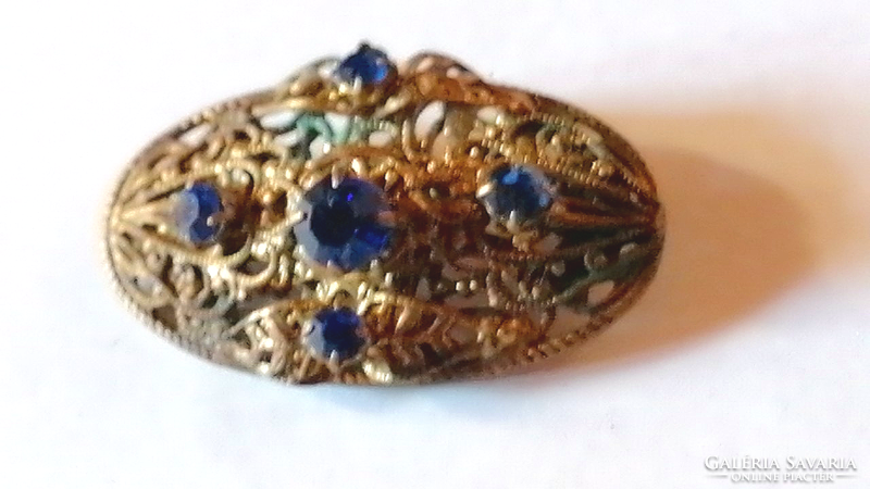 Old, handmade, bluestone flower brooch 616.