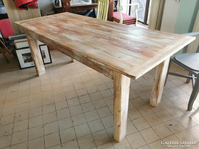 Pine table (smooth surface, treated with wax)