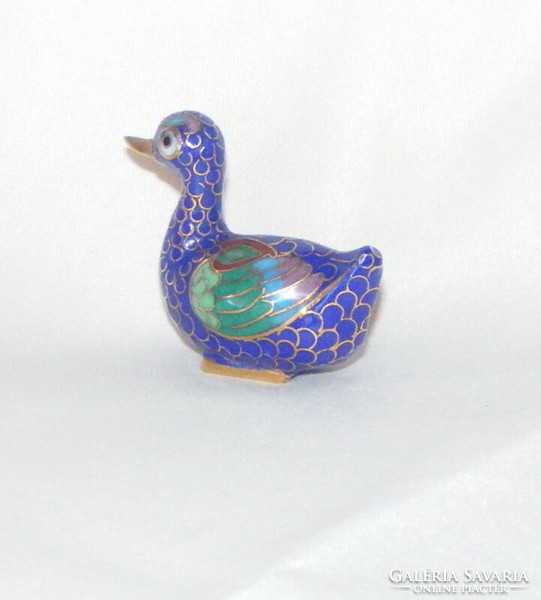 Duck figure compartment enamel