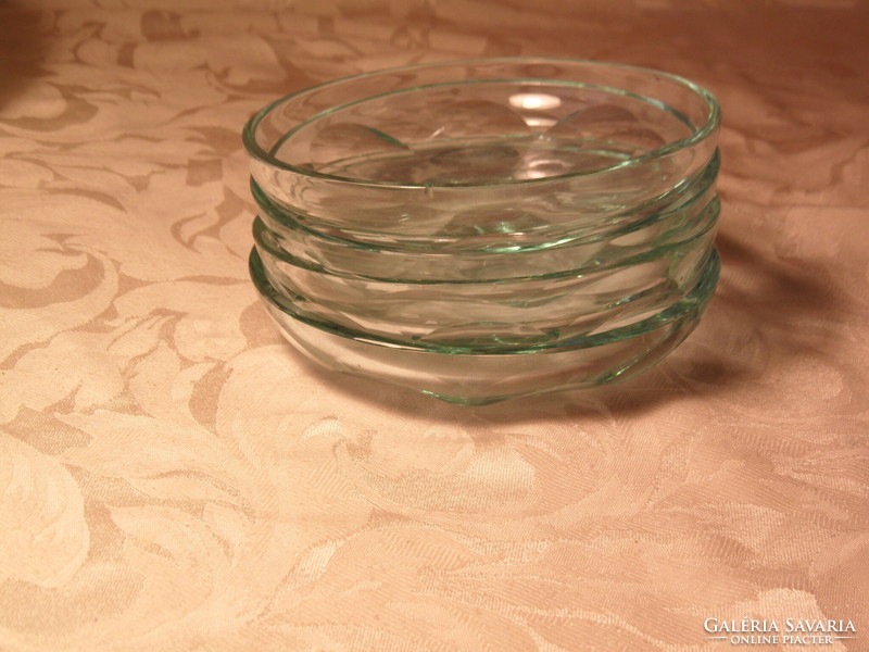 Lila színváltós üveg tálka ( 4 db. )