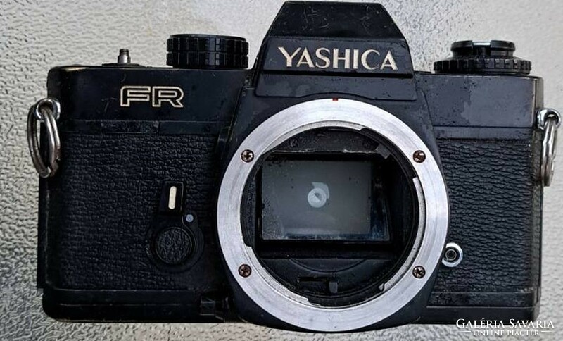 YASHICA FR fényképezőgép váz