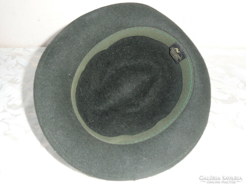 Alpenvelour green hunting hat