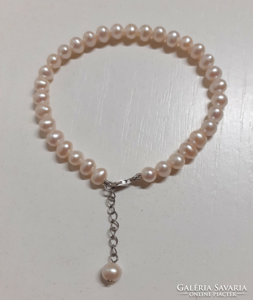 Cultured pearl kalán bracelet chain with marked silver switch