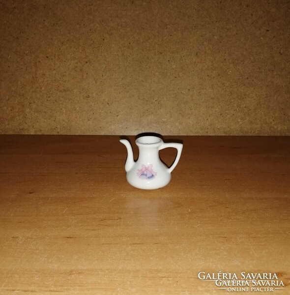 Baba játék porcelán manófüles kiöntő 3,5 cm magas (1/p)