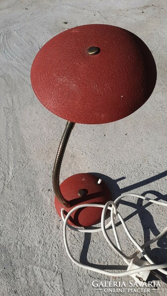 Retro fém asztali lámpa réz gégecsővel