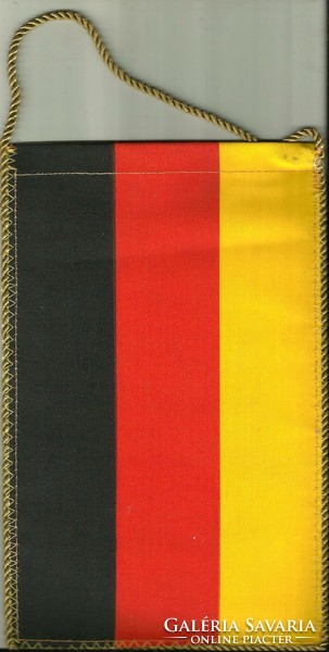 Asztali zászló = NÉMETORSZÁG (textil, 14,5 x 23,5 cm, kétoldalas)