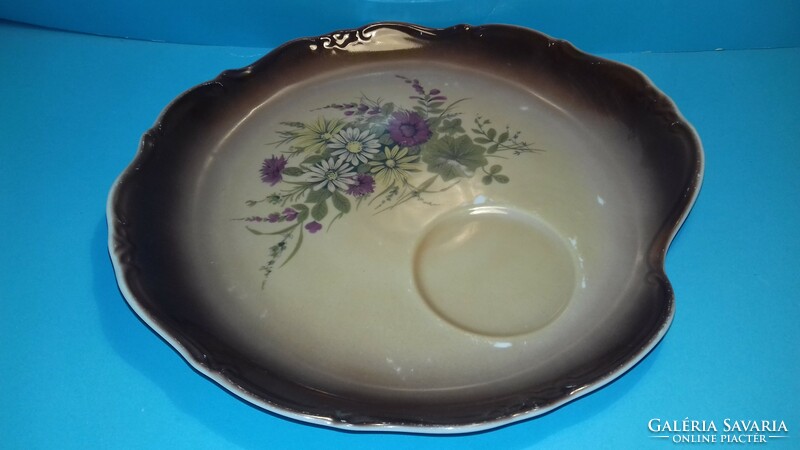 Very discounted!!! Two ceramic or porcelain plates in a special shape