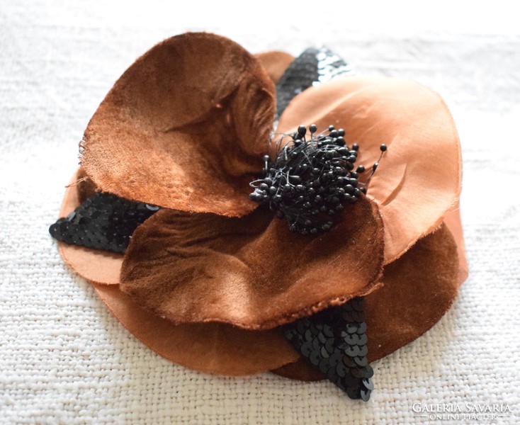 Art-deco style textile brooch, dress hat decoration, sequins, pearls, silk, velvet 14.5 cm