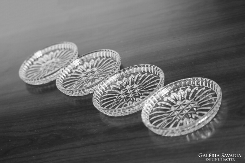 4 crystal-like, polished coasters (price/4pcs)