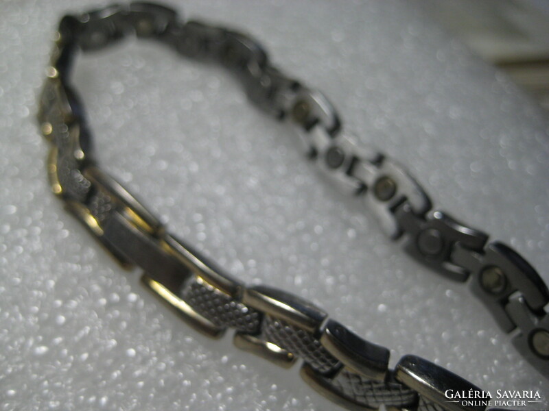 Bracelet made of titanium, 18 cm