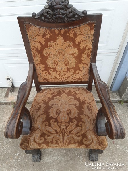 Neoreneszánsz stílusú karfás szék trónszén karosszék
