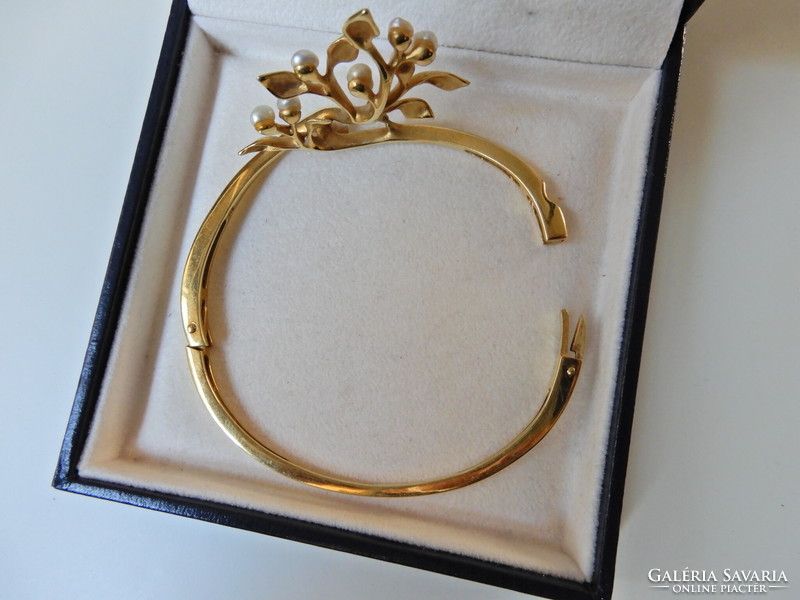 Old 14k yellow gold bracelet with real pearls