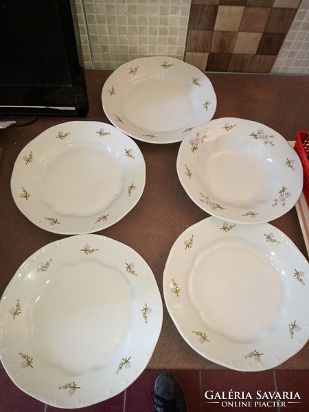 Zsolnay tableware replacement 1 deep and four flat plates in one