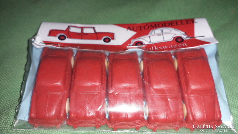 Retro traffic goods Hungarian small industry molded plastic small cars unopened original package rare collectors 10