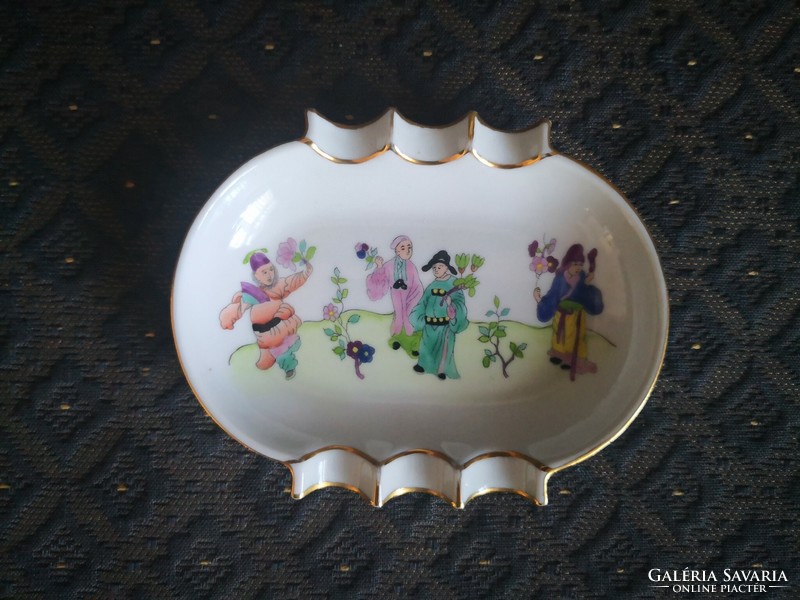 Herend ashtray with chinoise motif