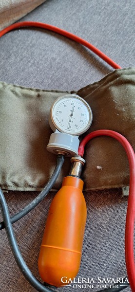 Régi vérnyomásmérő