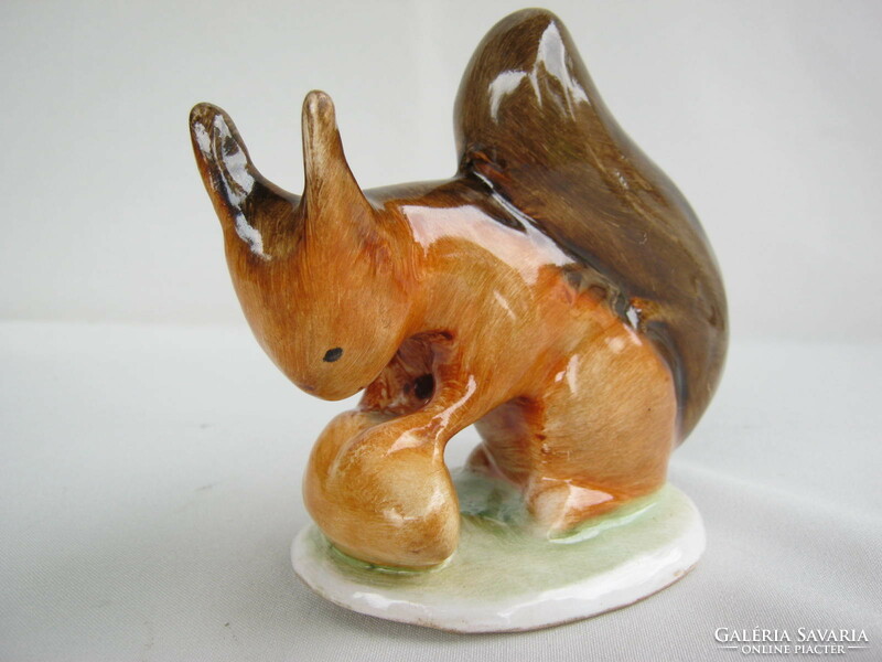 Bodrogkeresztúri kerámia mókus