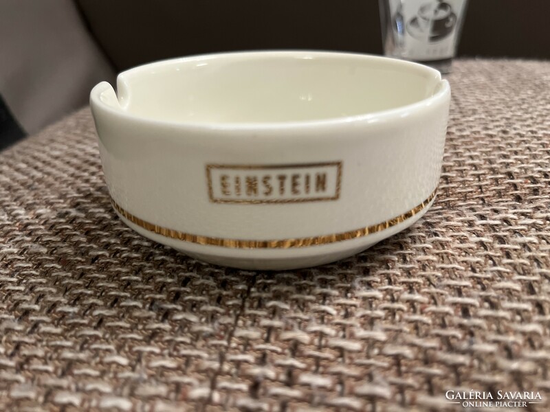 Olasz “Einstein” egyszemélyes kávéskészlet csontfehér, aranyozott szegéllyel, vizes pohárral stb. :)