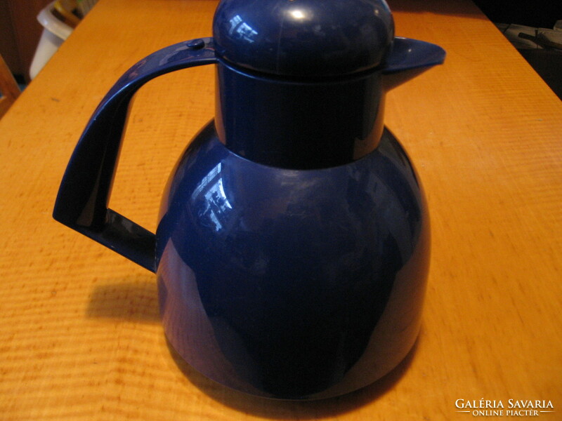 Dark blue Helios thermos jug