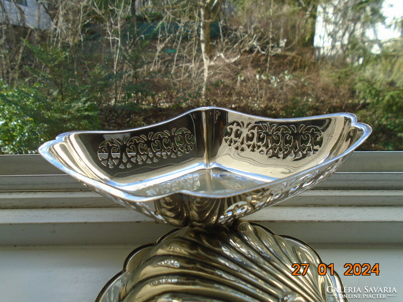 English epns silver-plated diamond-shaped bowl with an openwork pattern