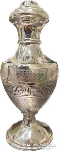 Bécsi dianás jelzésű gyönyörű ezüst porcukorszóró eladó (115 g)