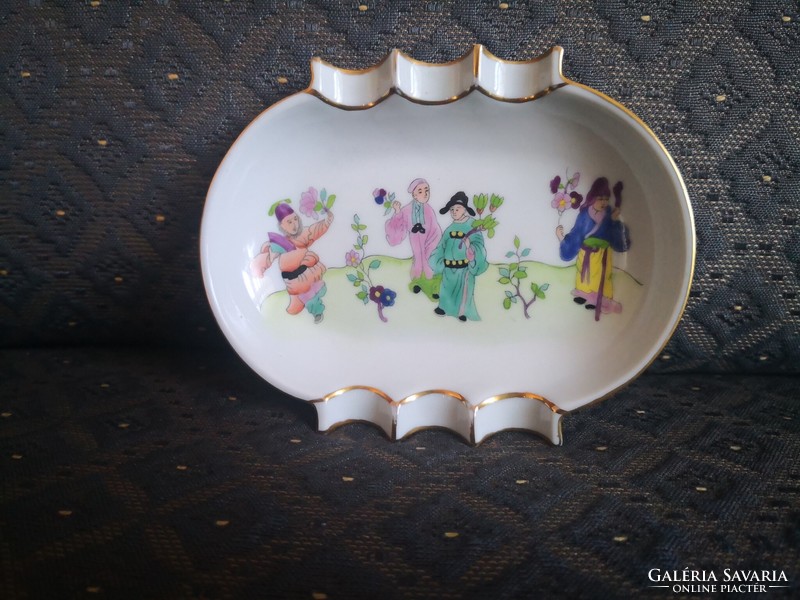 Herend ashtray with chinoise motif