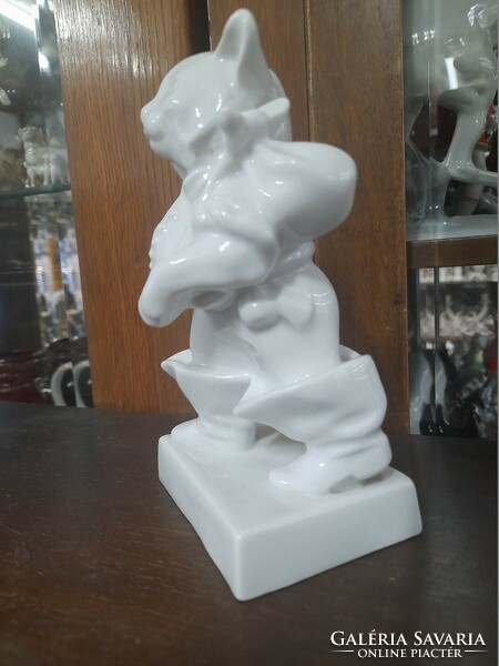 Herendi Csizmás Kandúr Fehér Porcelán Figura.15 cm.