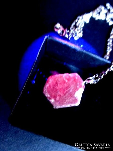Raw ruby stone pendant