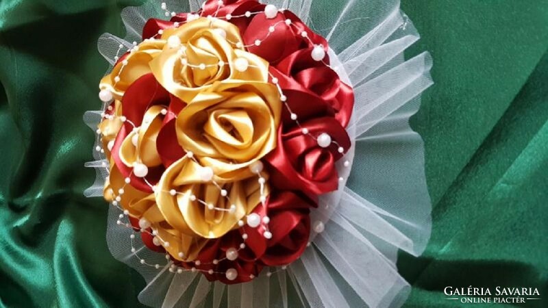 Wedding mcs34 - bridal bouquet of burgundy and gold satin roses