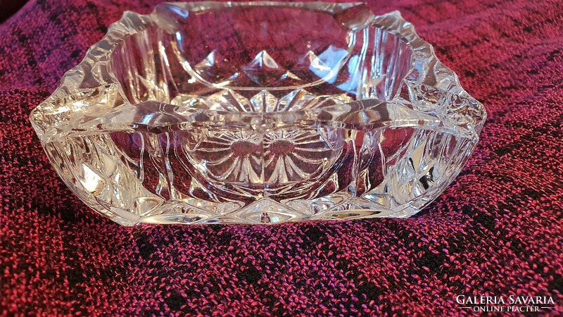 Old lead crystal ashtray. 11X11cm.-Es.