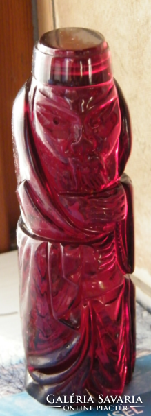 Red amber-colored Oriental, Asian small statue