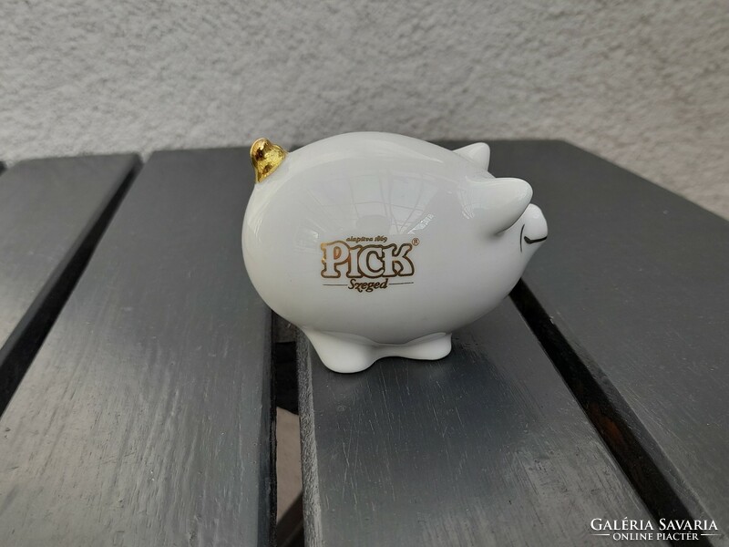 Ravenclaw porcelain pig