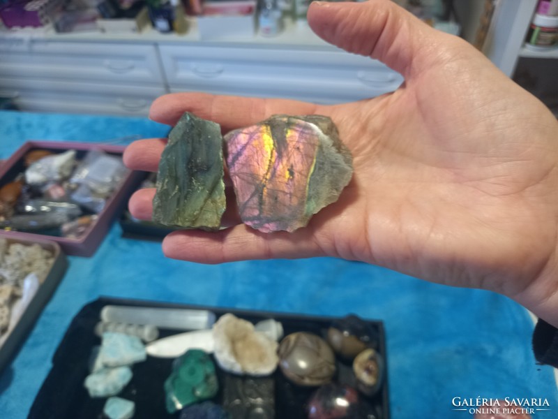 Original fabulous polished raw labradorites at piece price!!